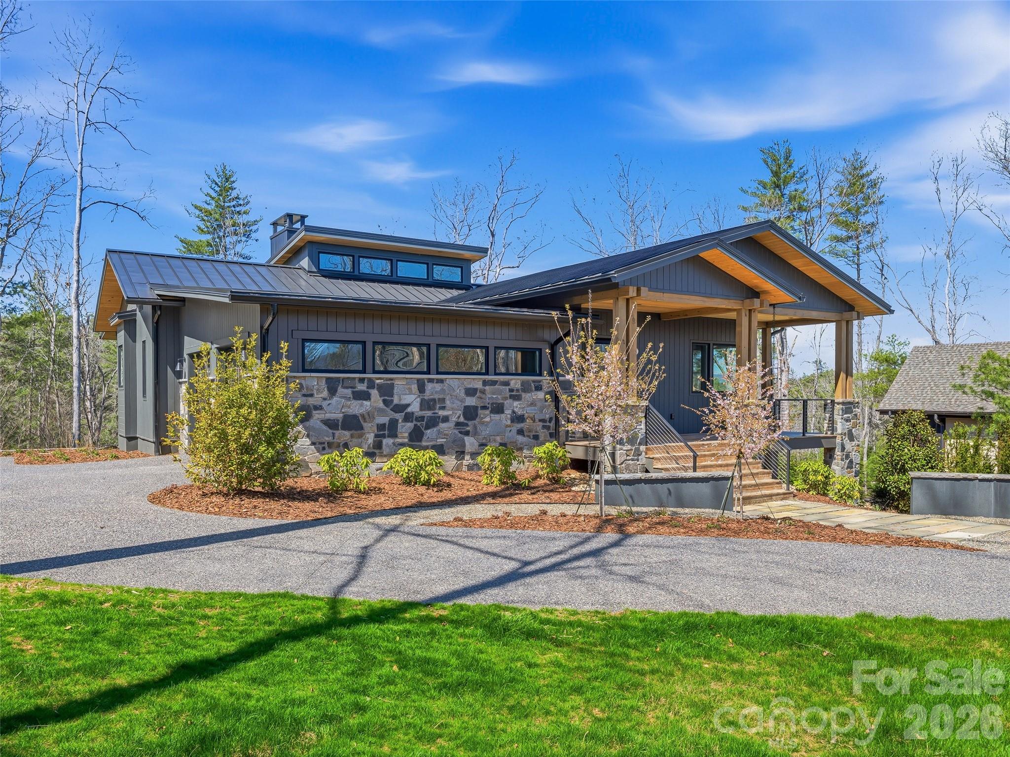 140 Upperfell Court — Asheville