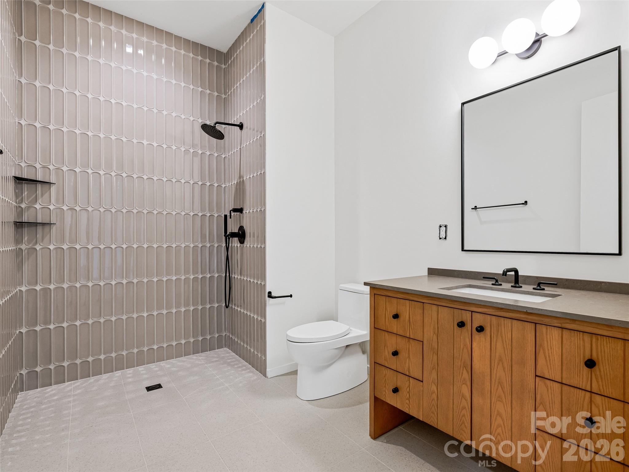 140 Upperfell Court — Asheville