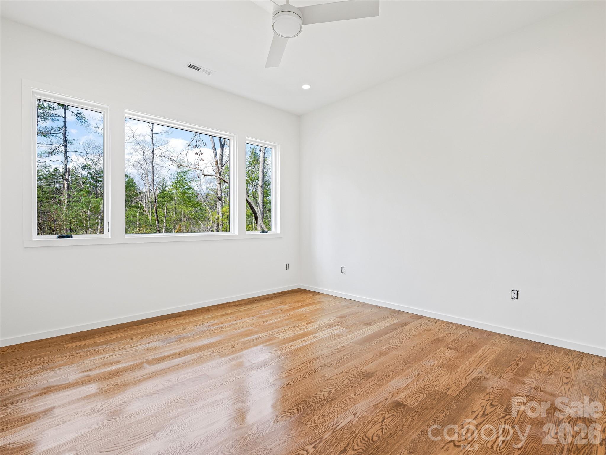 140 Upperfell Court — Asheville