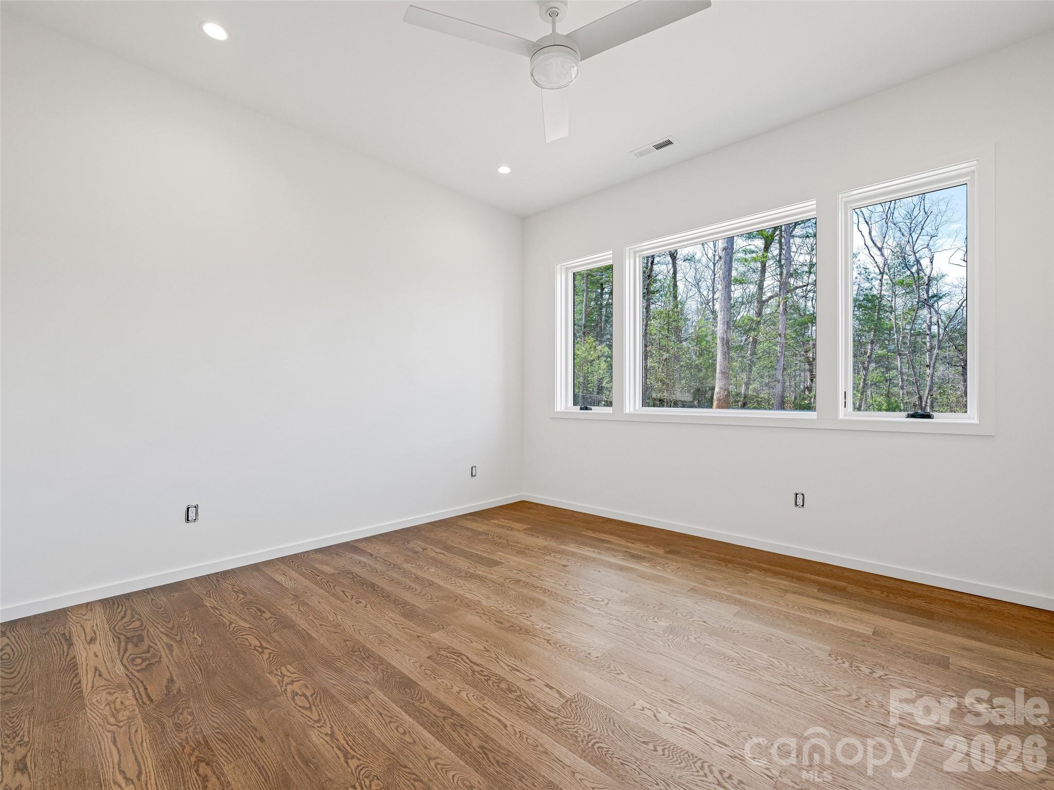 140 Upperfell Court — Asheville