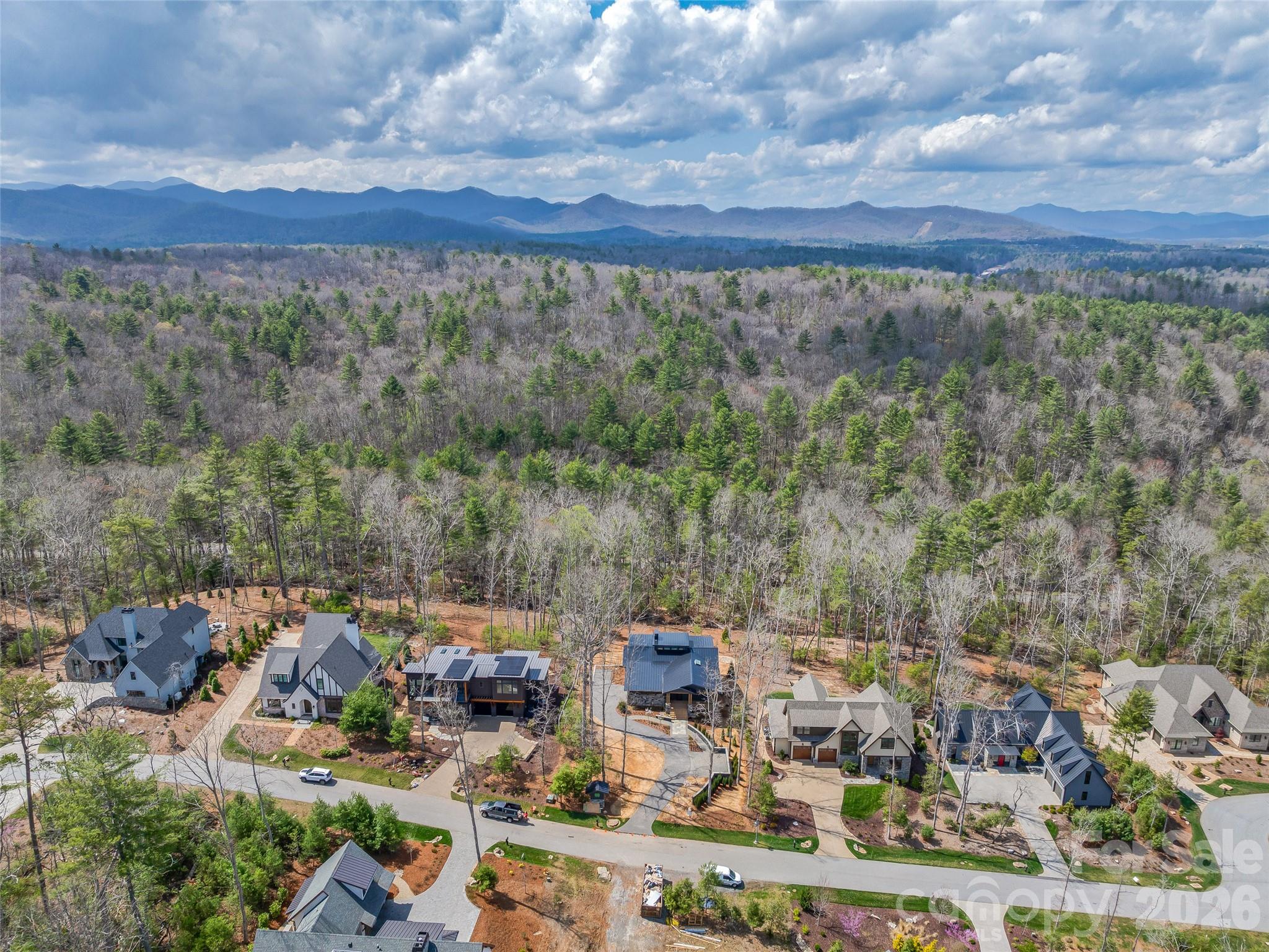 140 Upperfell Court — Asheville