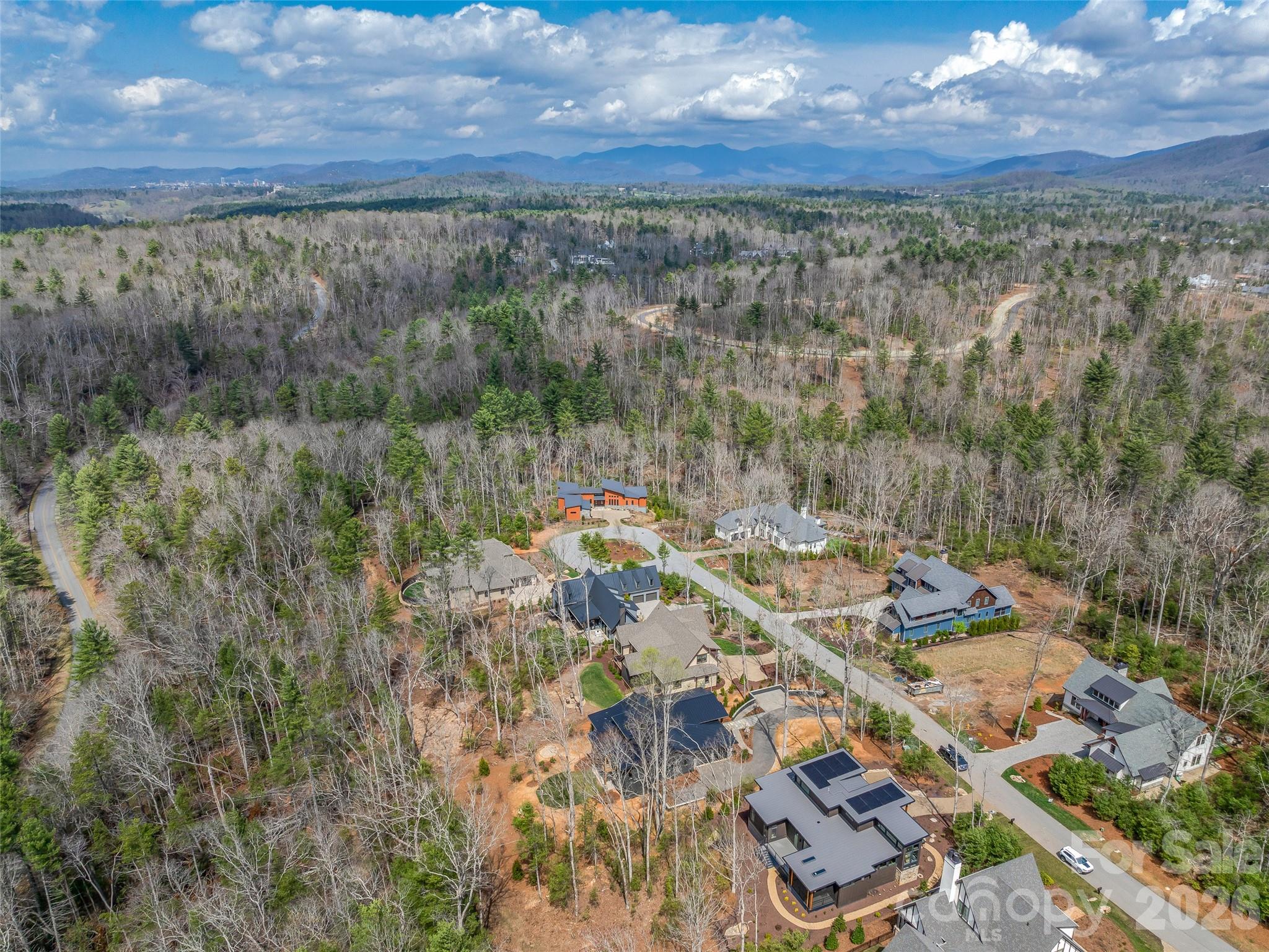 140 Upperfell Court — Asheville