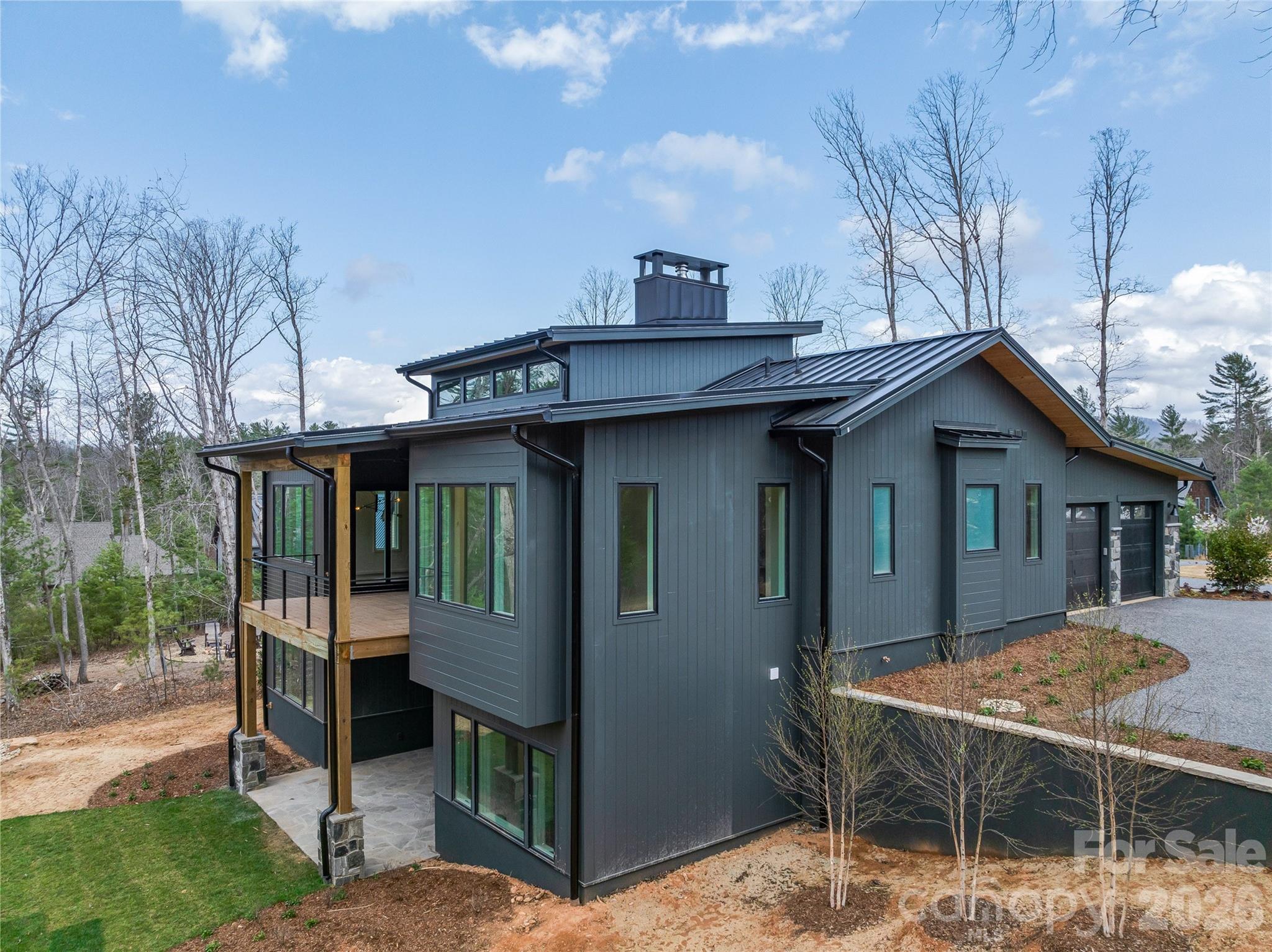 140 Upperfell Court — Asheville