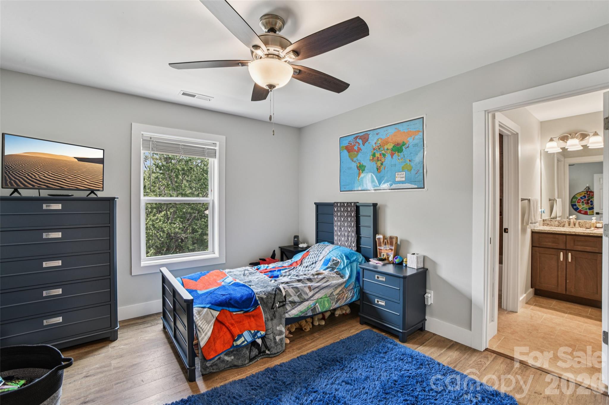 8 Apple Lane — Asheville