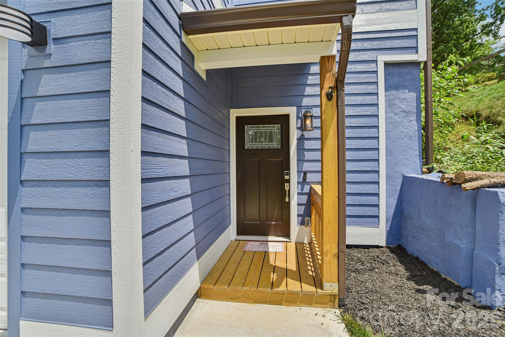 8 Apple Lane — Asheville