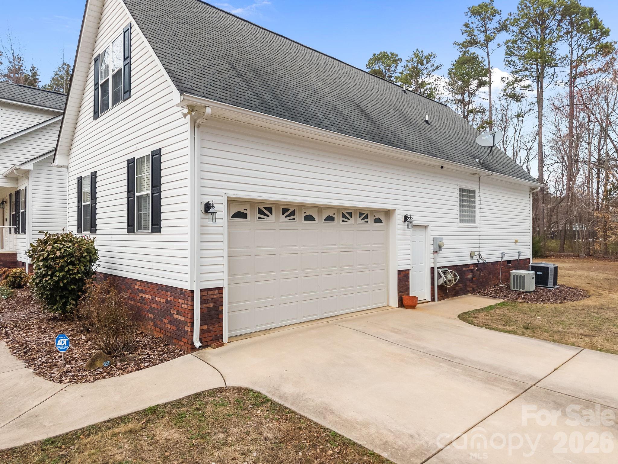 1749 Sells Road — Salisbury