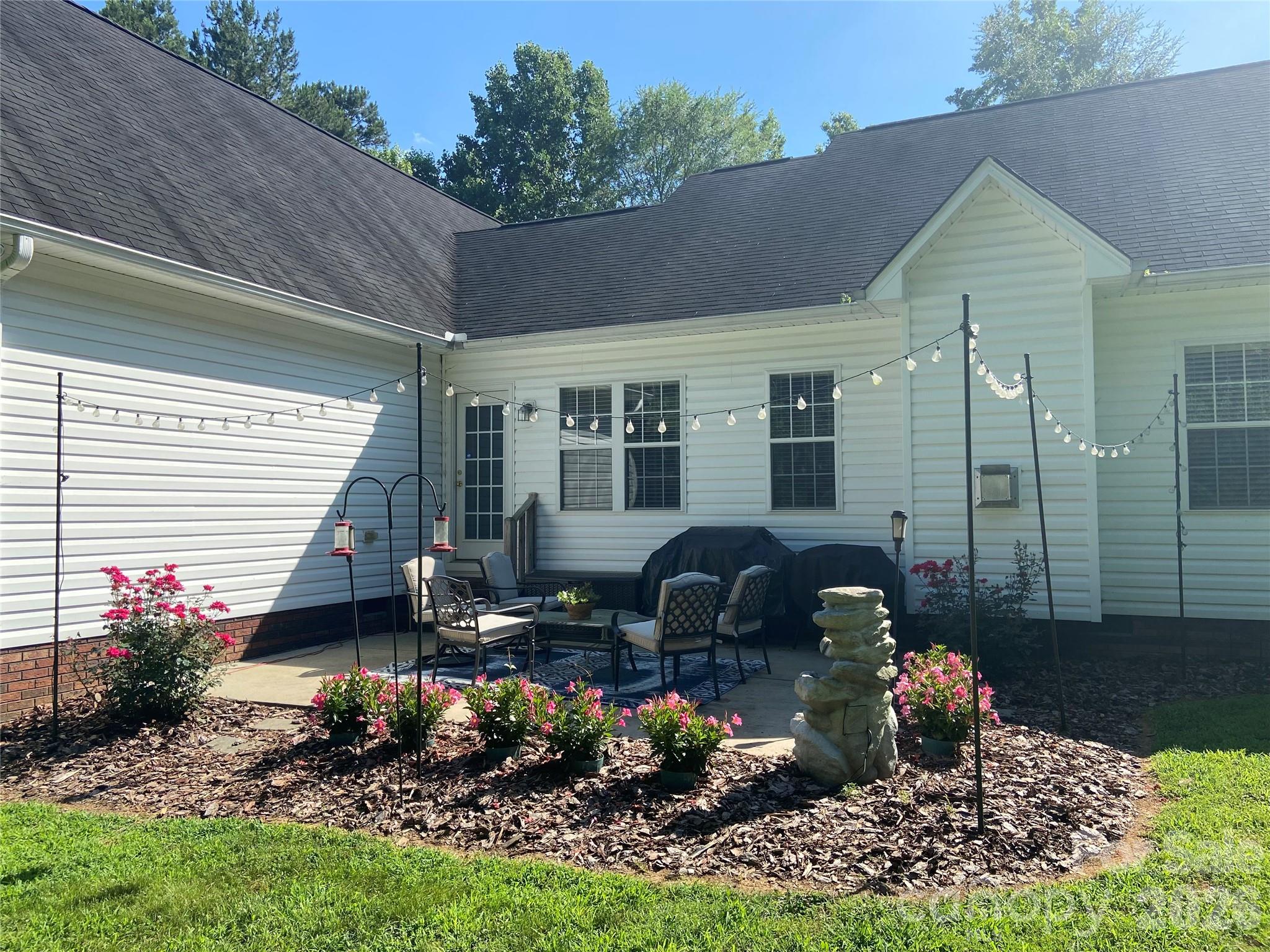 1749 Sells Road — Salisbury