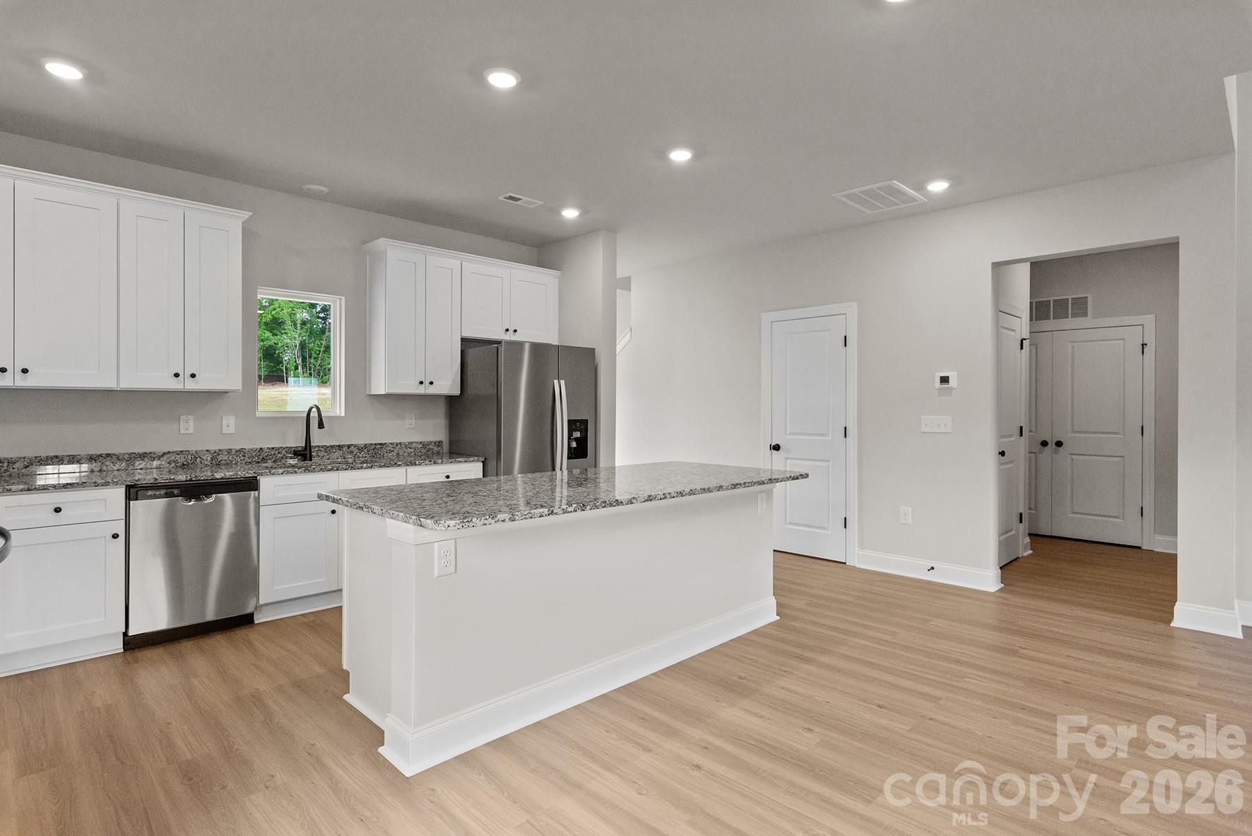 6725 Fairford Drive — Charlotte