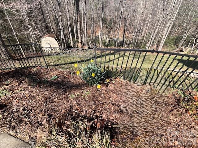 1503 Indian Hills Drive — Lenoir