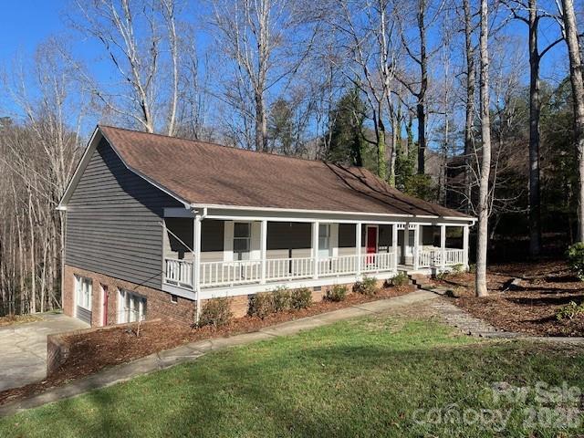 1503 Indian Hills Drive — Lenoir