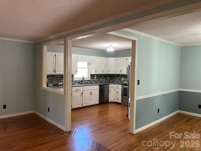 1503 Indian Hills Drive — Lenoir