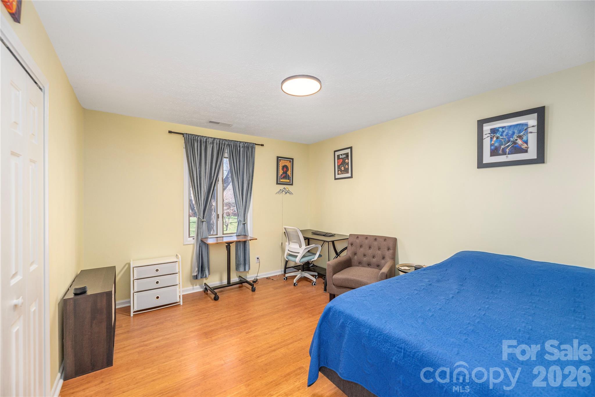 330 Woody Lane — Asheville