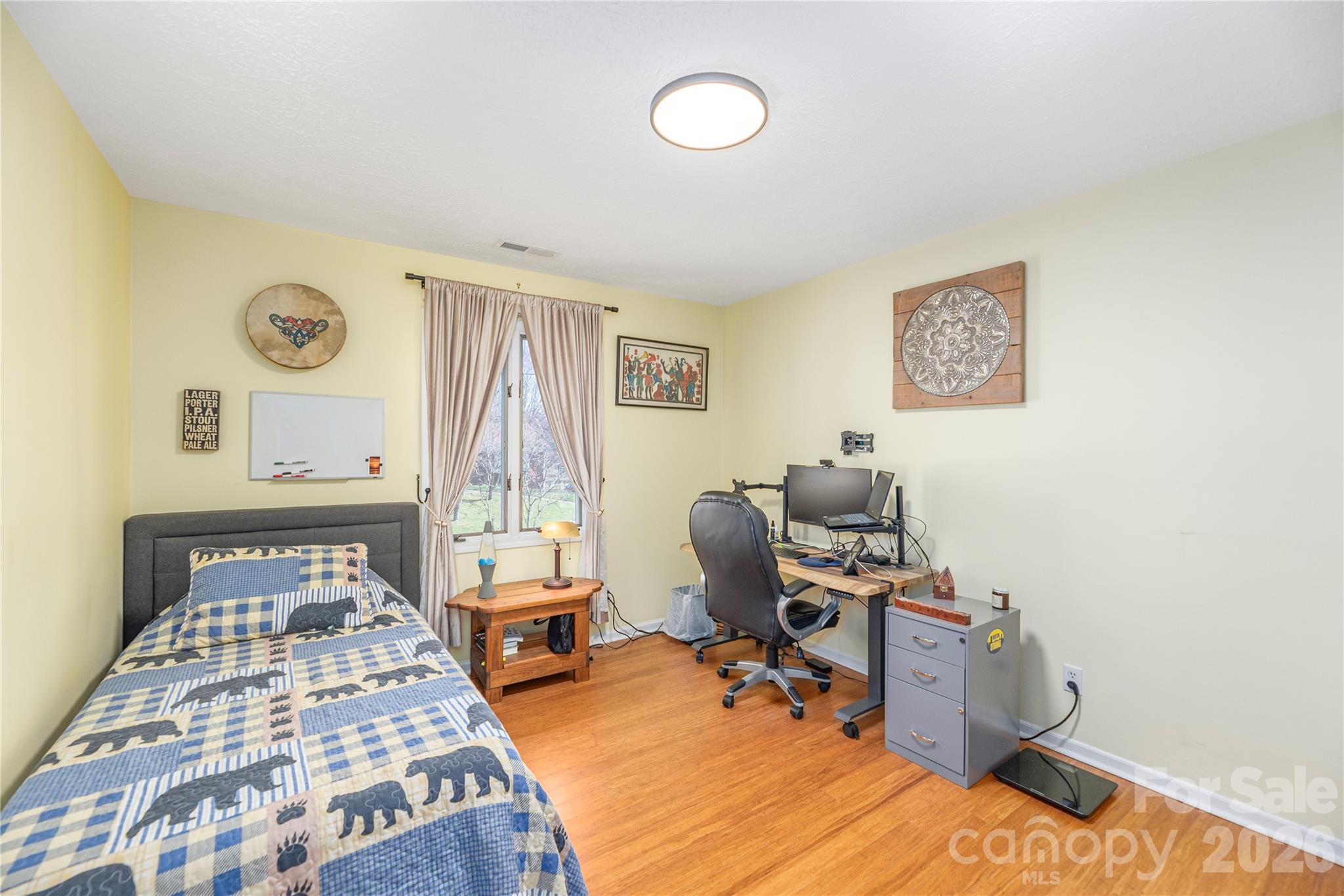 330 Woody Lane — Asheville