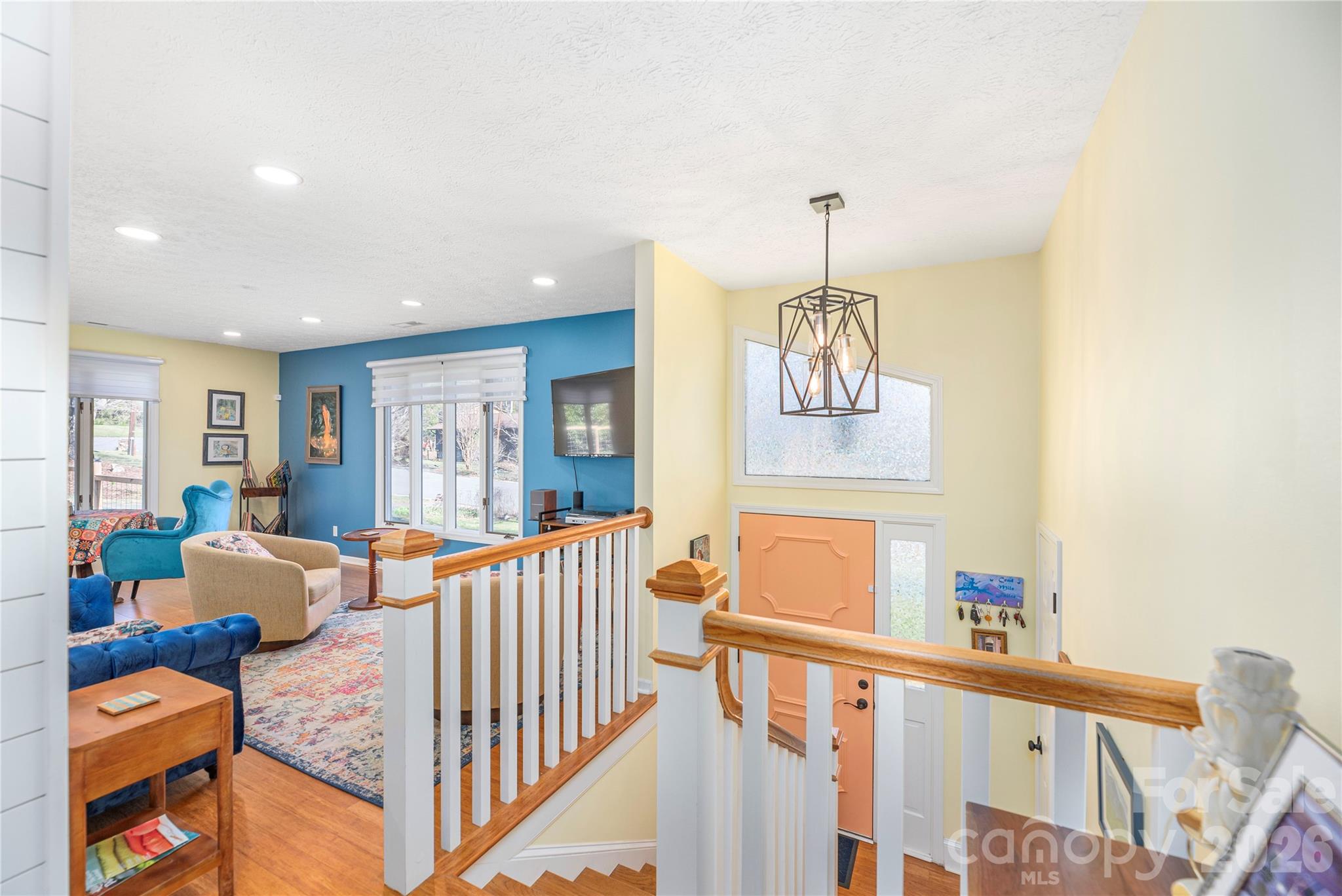 330 Woody Lane — Asheville