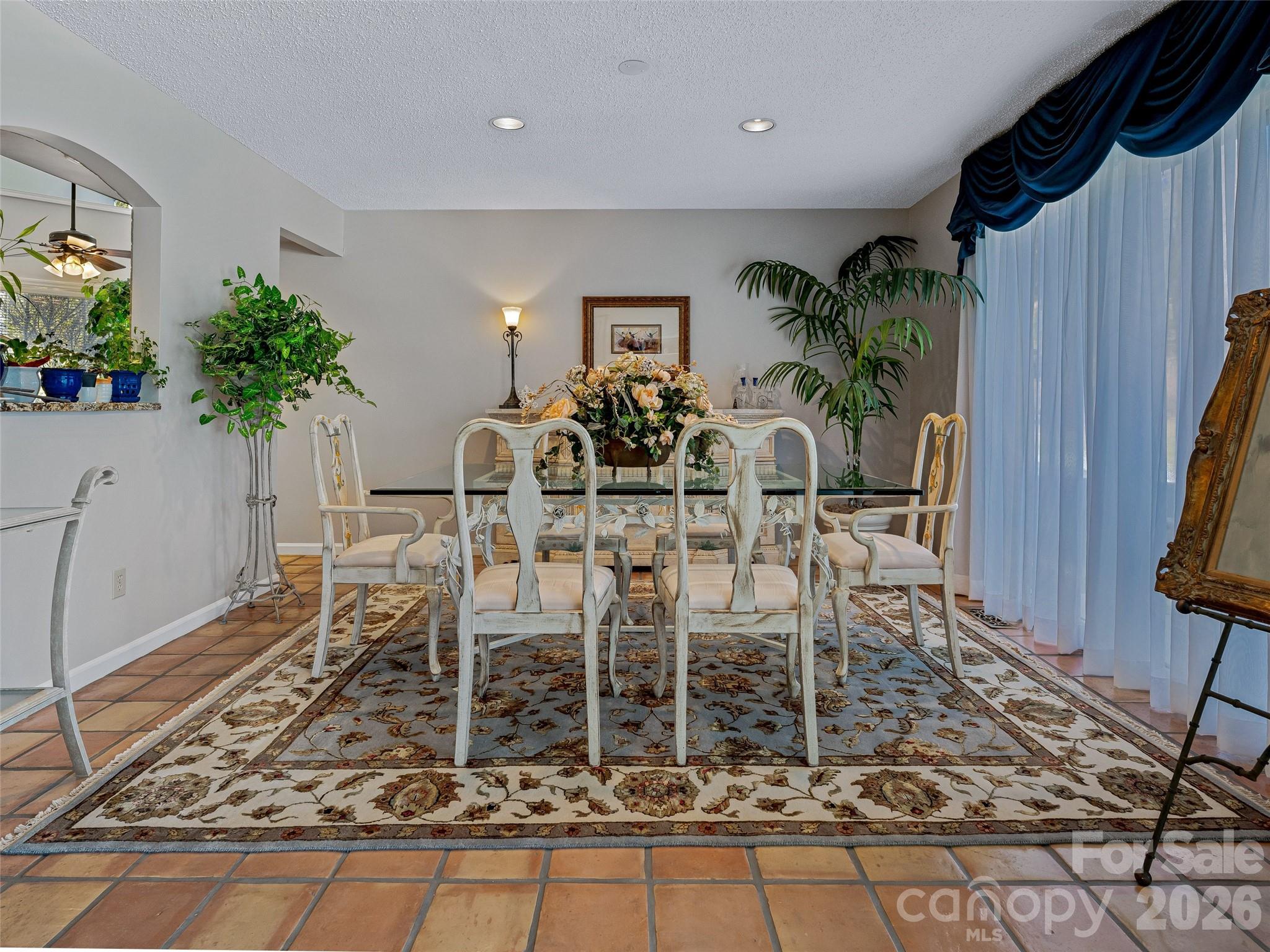 132 Overlook Drive — Flat Rock