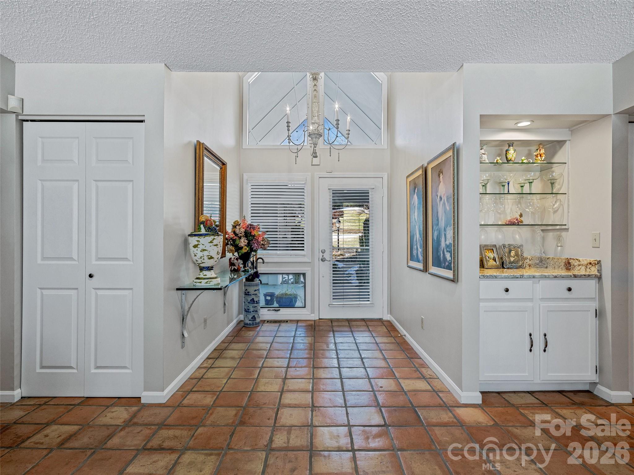 132 Overlook Drive — Flat Rock
