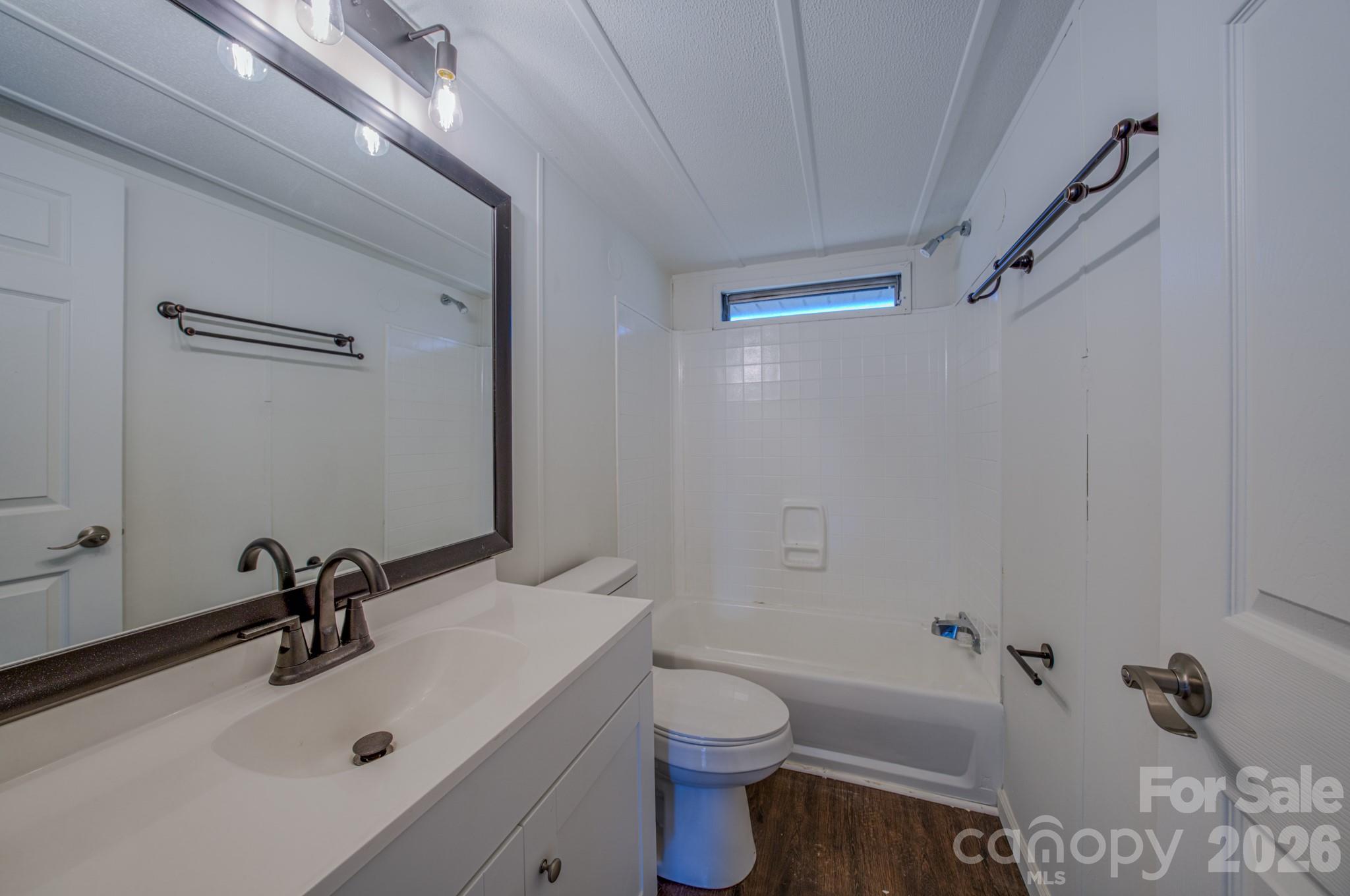 8 Teal Lane — Candler