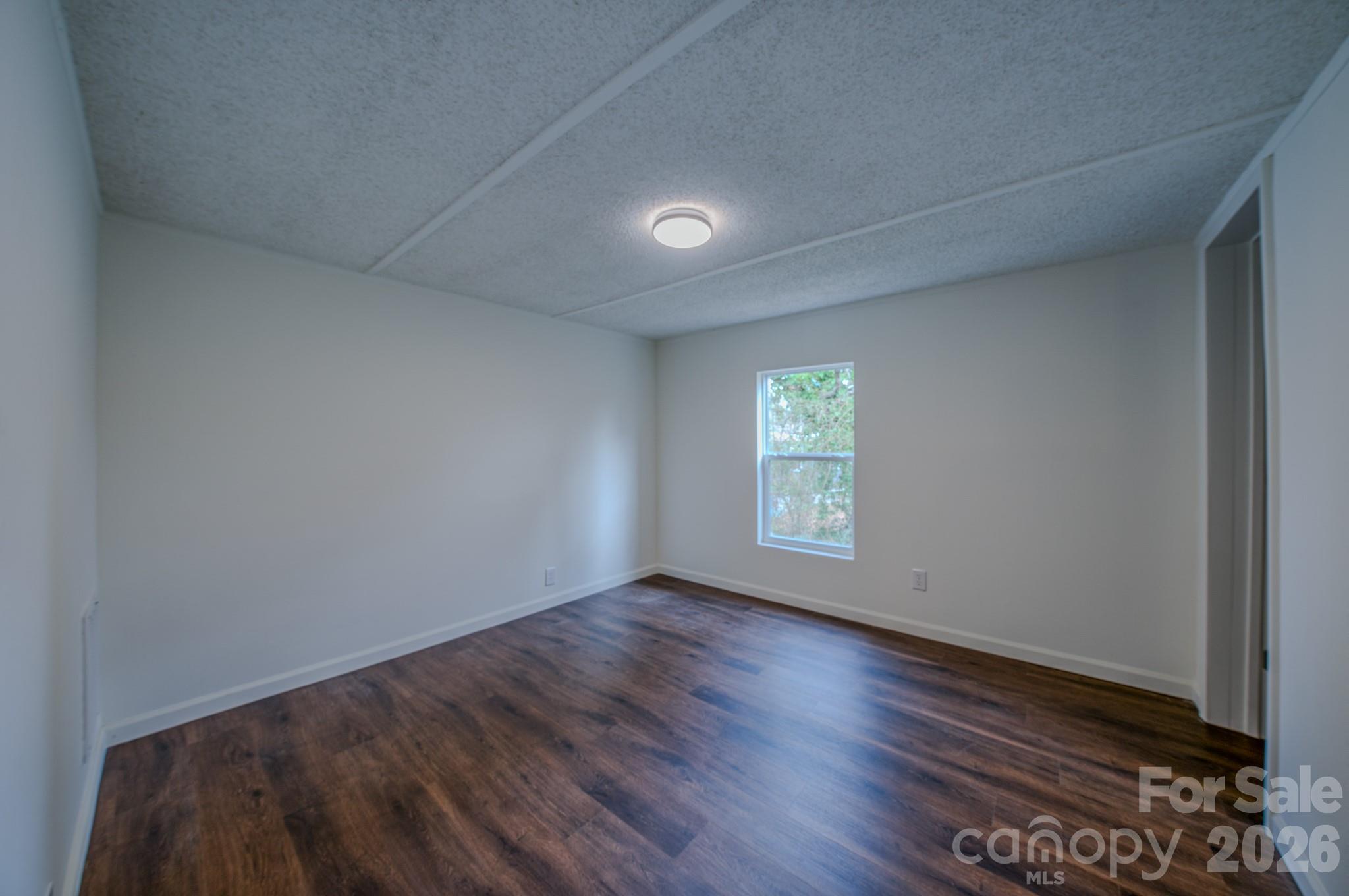 8 Teal Lane — Candler