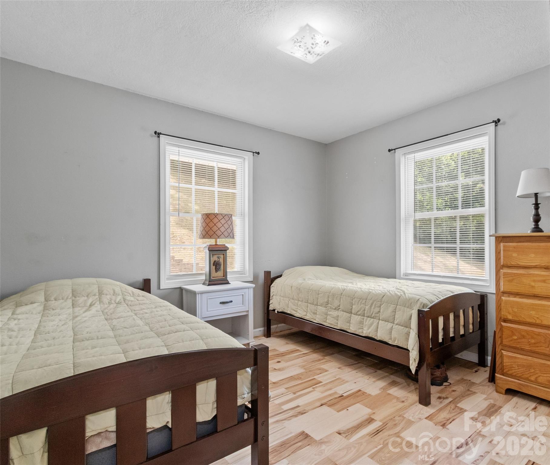 189 Poverty Branch Road — Barnardsville