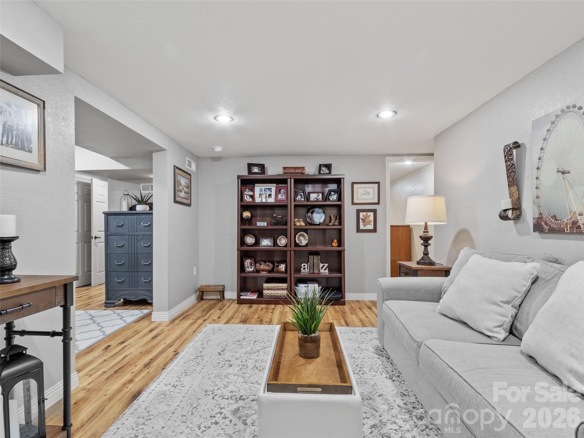 189 Poverty Branch Road — Barnardsville