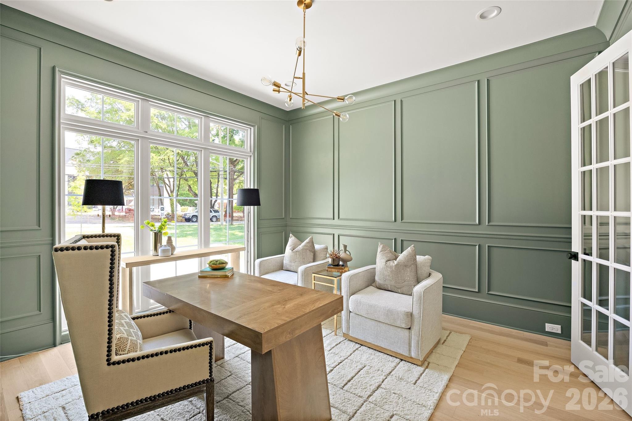 4628 Water Oak Road — Charlotte