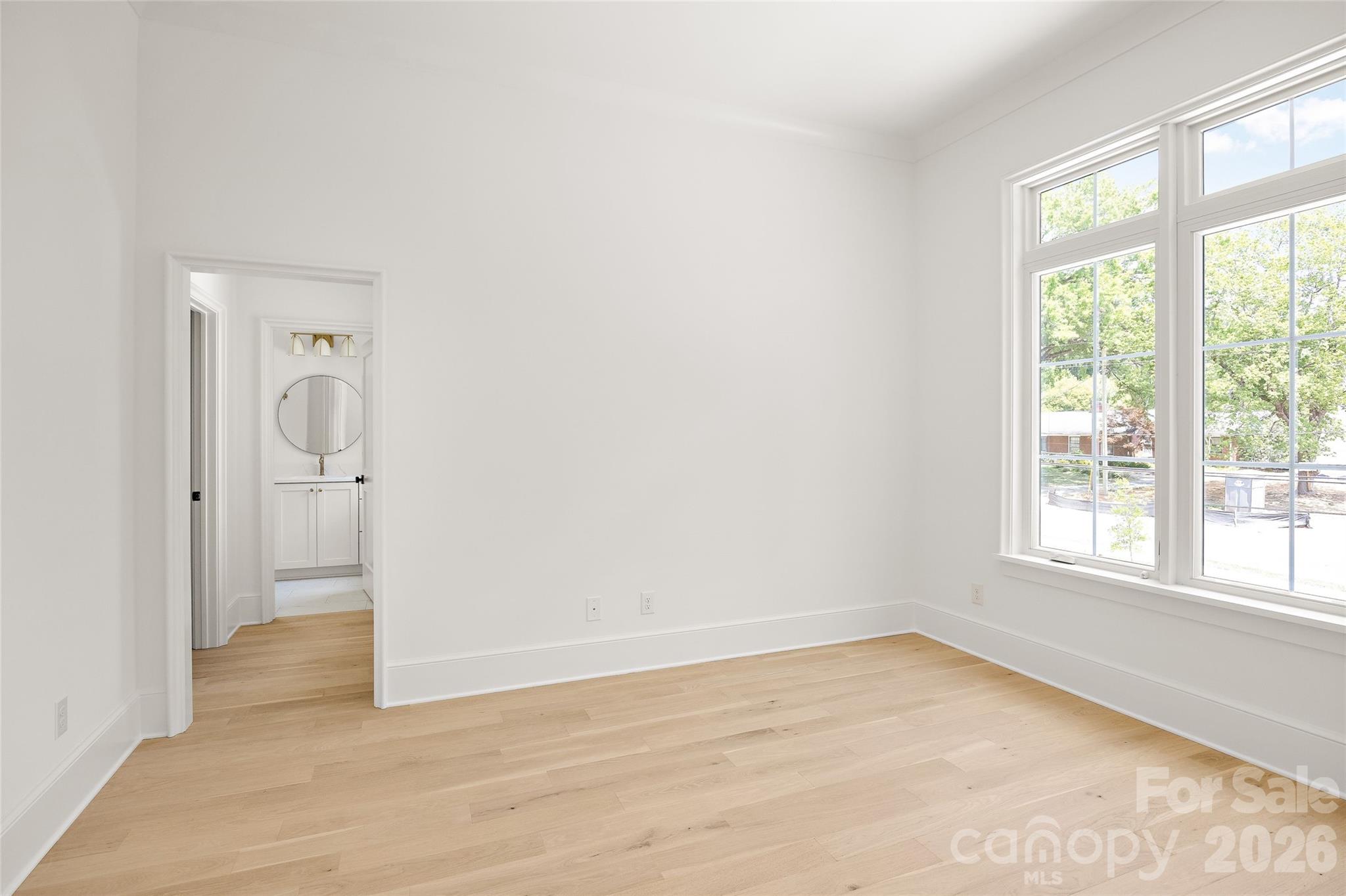 4628 Water Oak Road — Charlotte