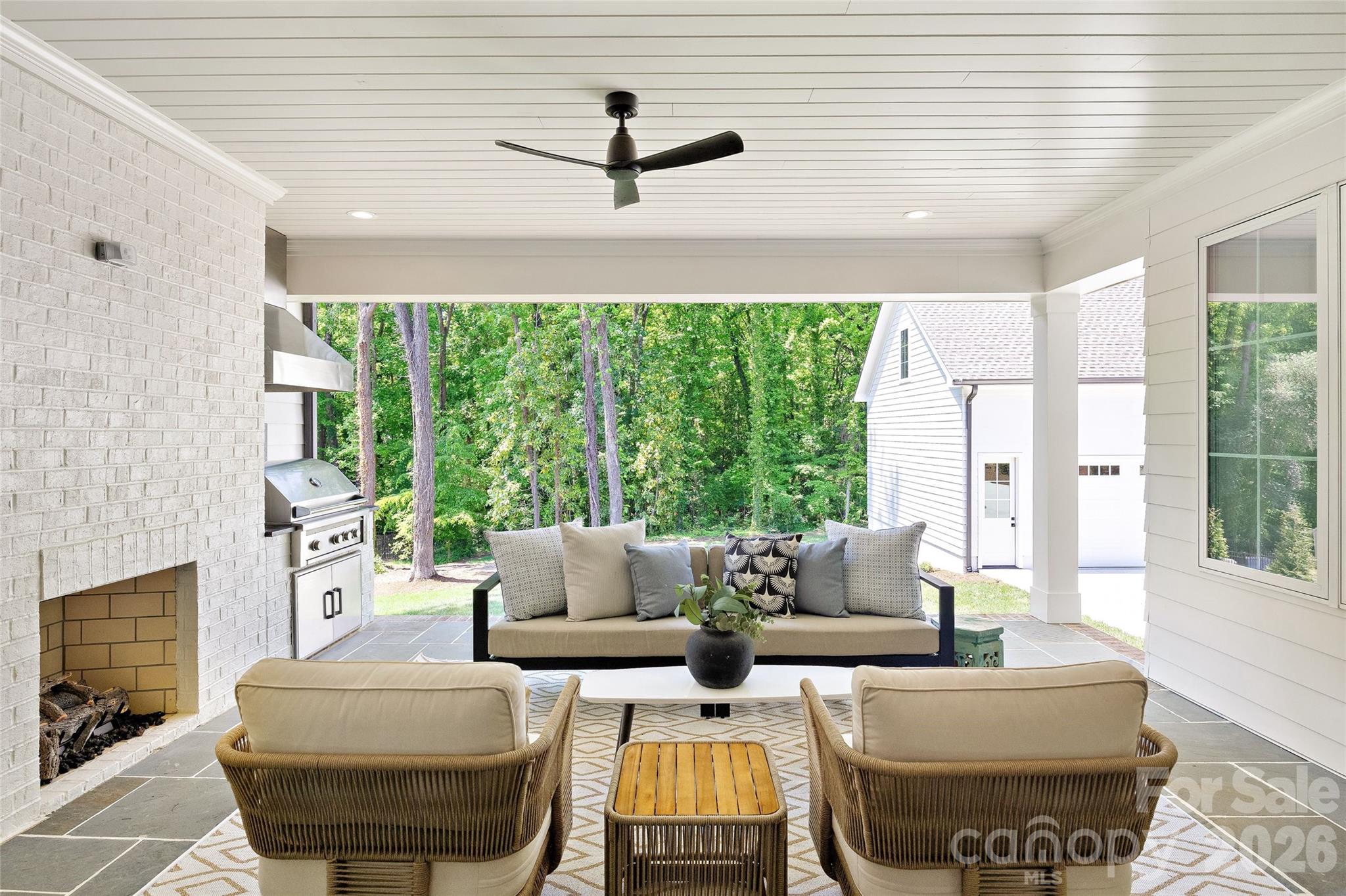 4628 Water Oak Road — Charlotte