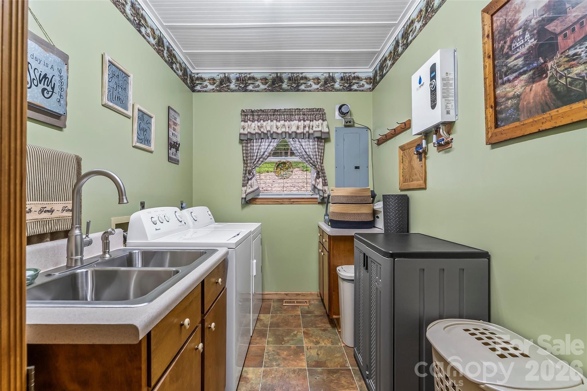 5809 Old NC 18 None — Connelly Springs