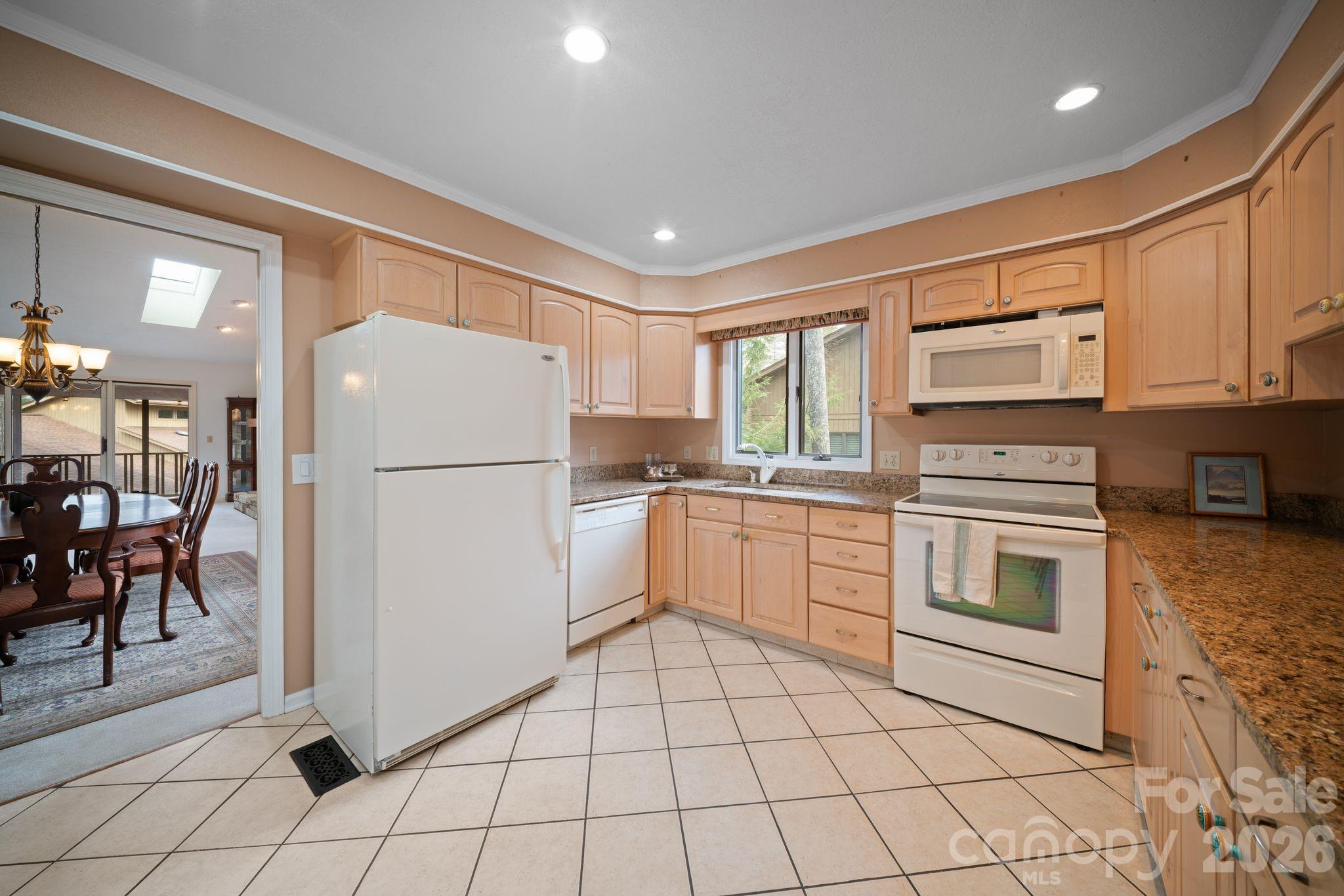 301 N Scarlet Oak Lane — Hendersonville