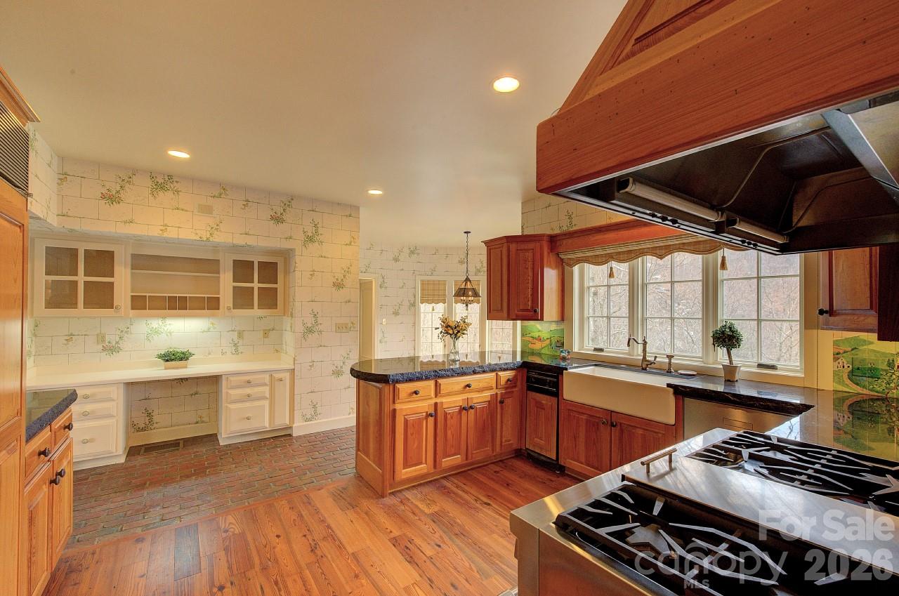 21 Eagle Rock Road — Landrum