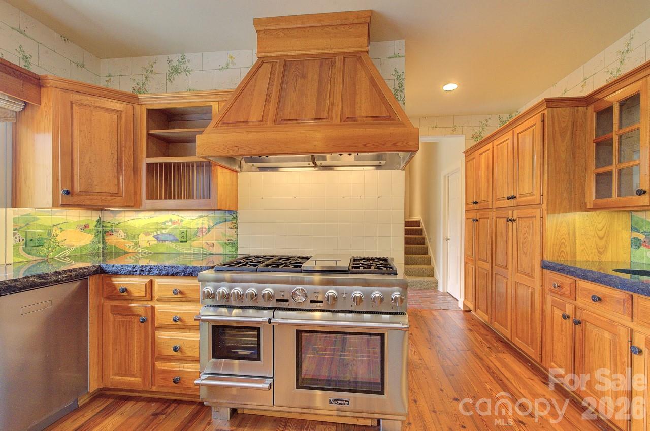 21 Eagle Rock Road — Landrum