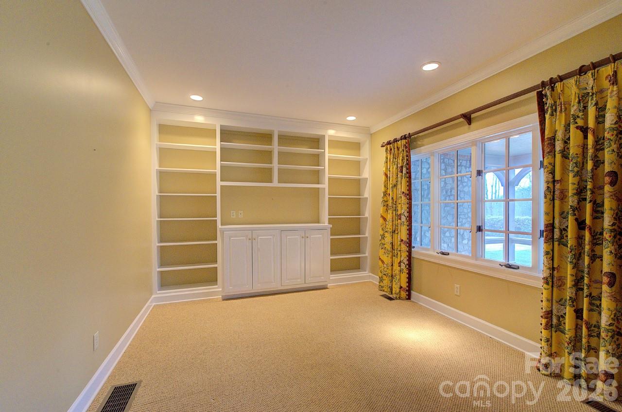 21 Eagle Rock Road — Landrum