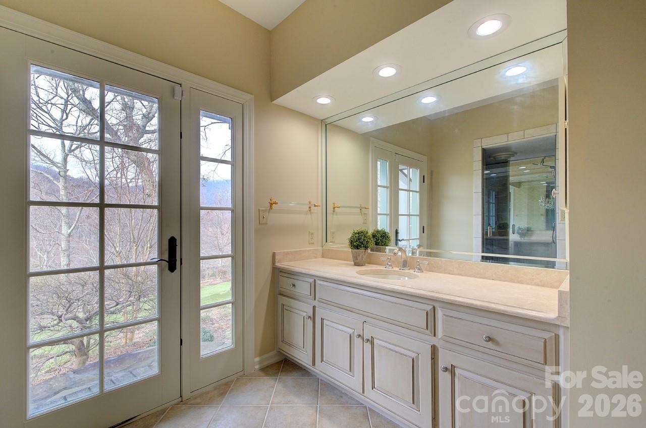 21 Eagle Rock Road — Landrum
