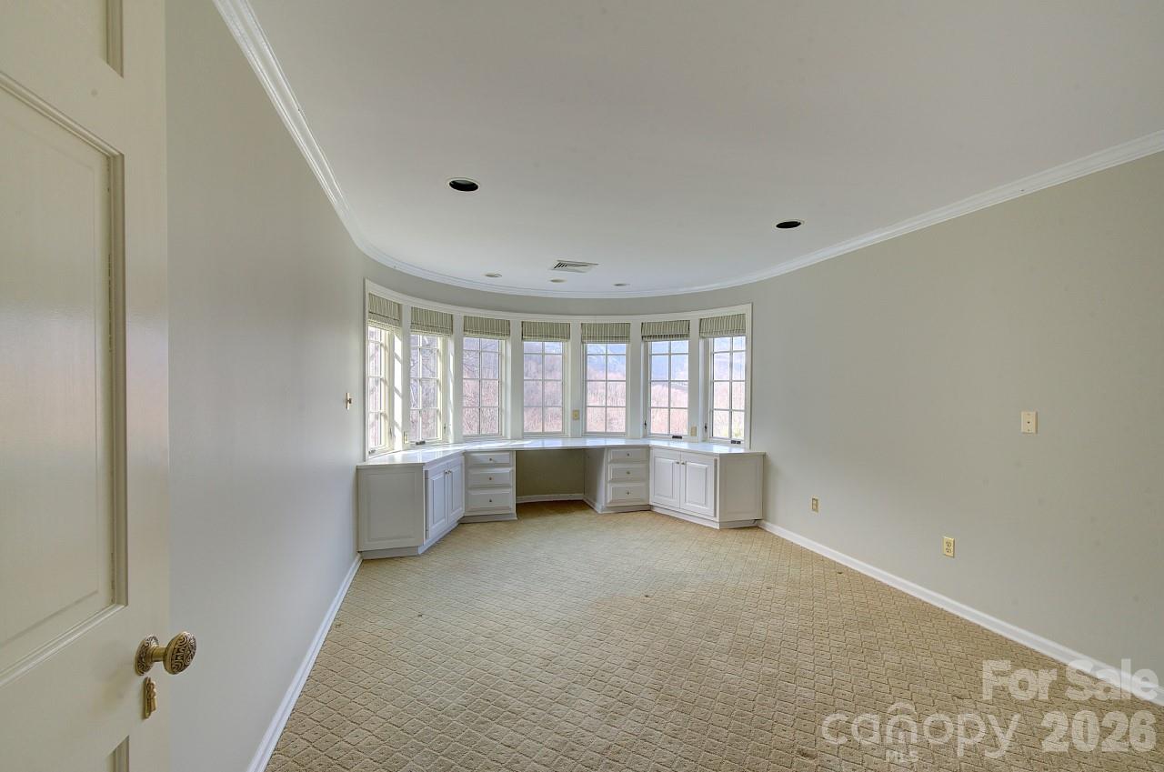21 Eagle Rock Road — Landrum