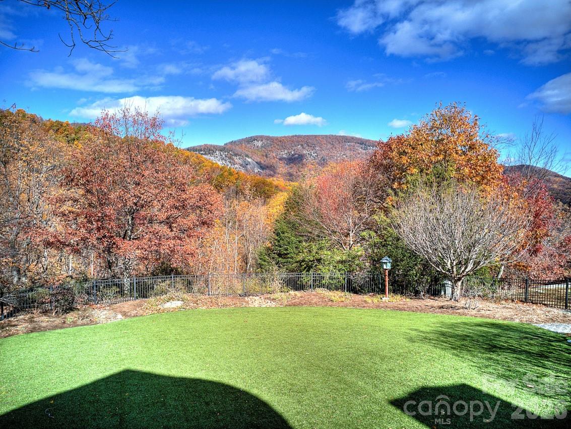21 Eagle Rock Road — Landrum