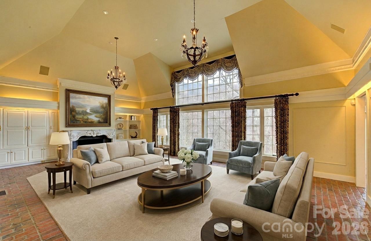 21 Eagle Rock Road — Landrum