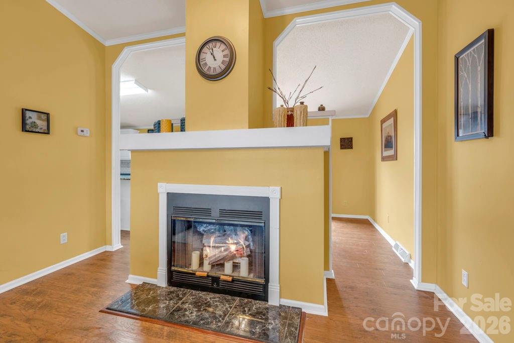 401 Lynn Gap Road — Spruce Pine