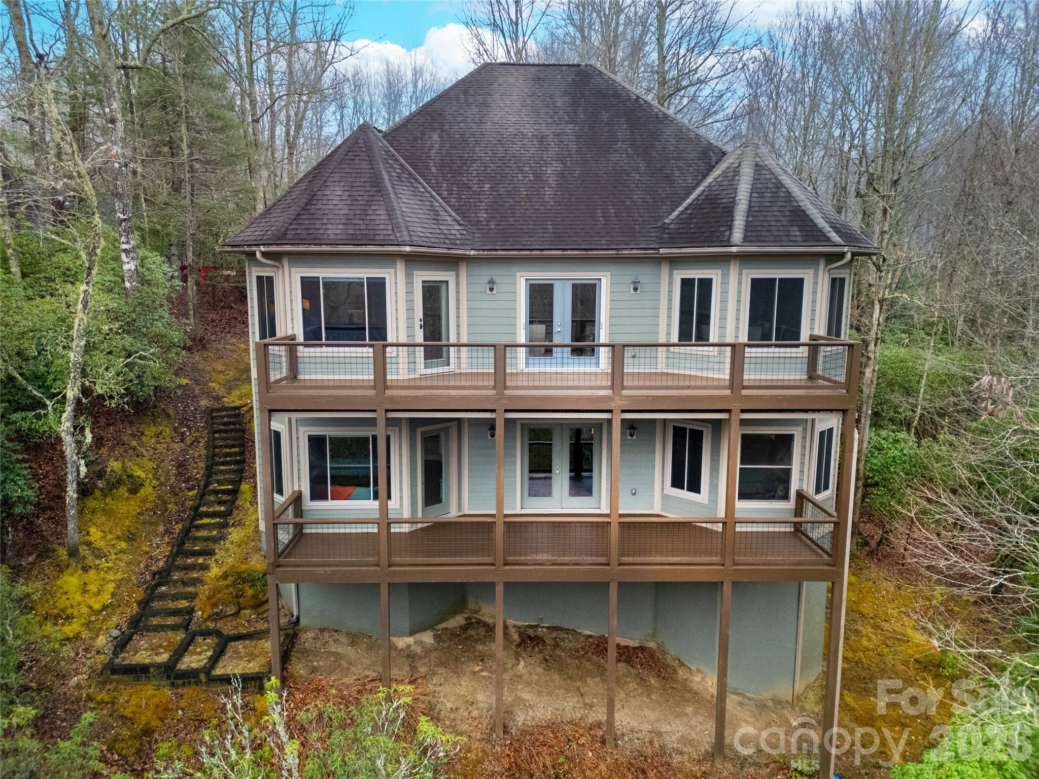 123 Isuhdavga Court — Brevard