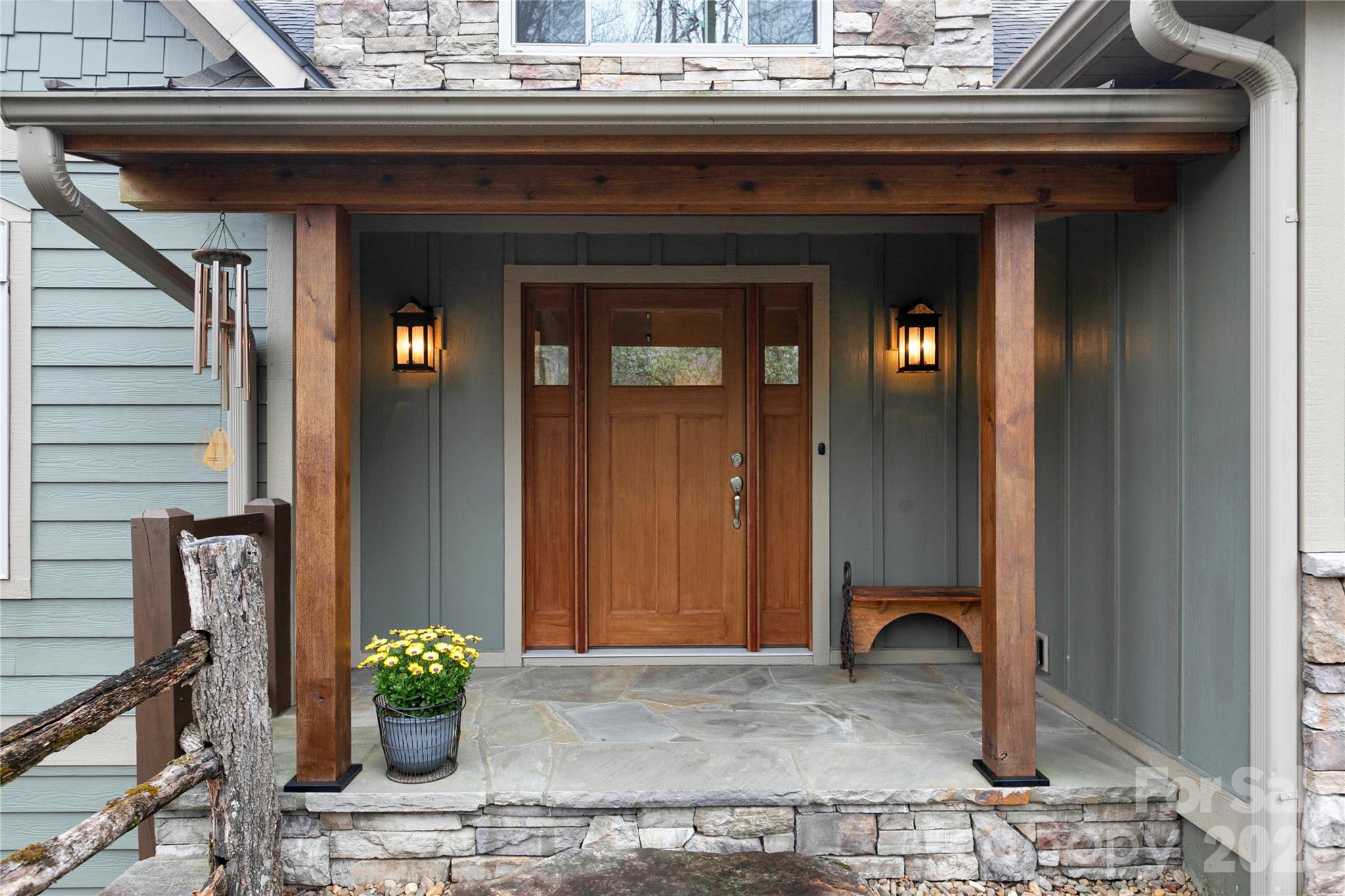123 Isuhdavga Court — Brevard