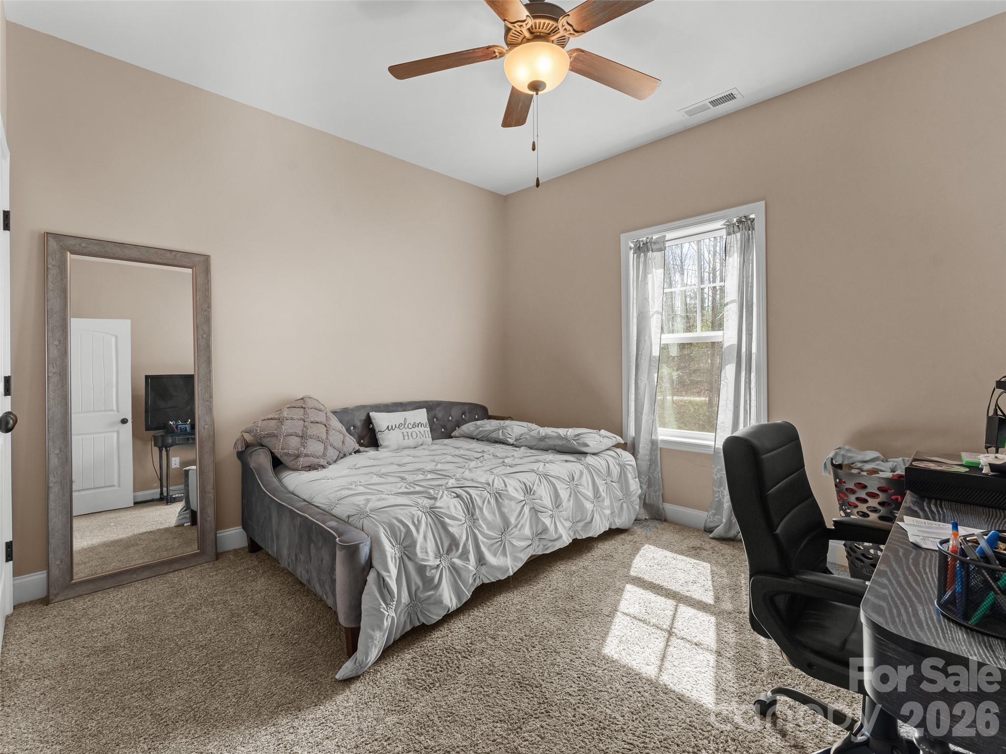 72 Summer Shade Court — Hendersonville