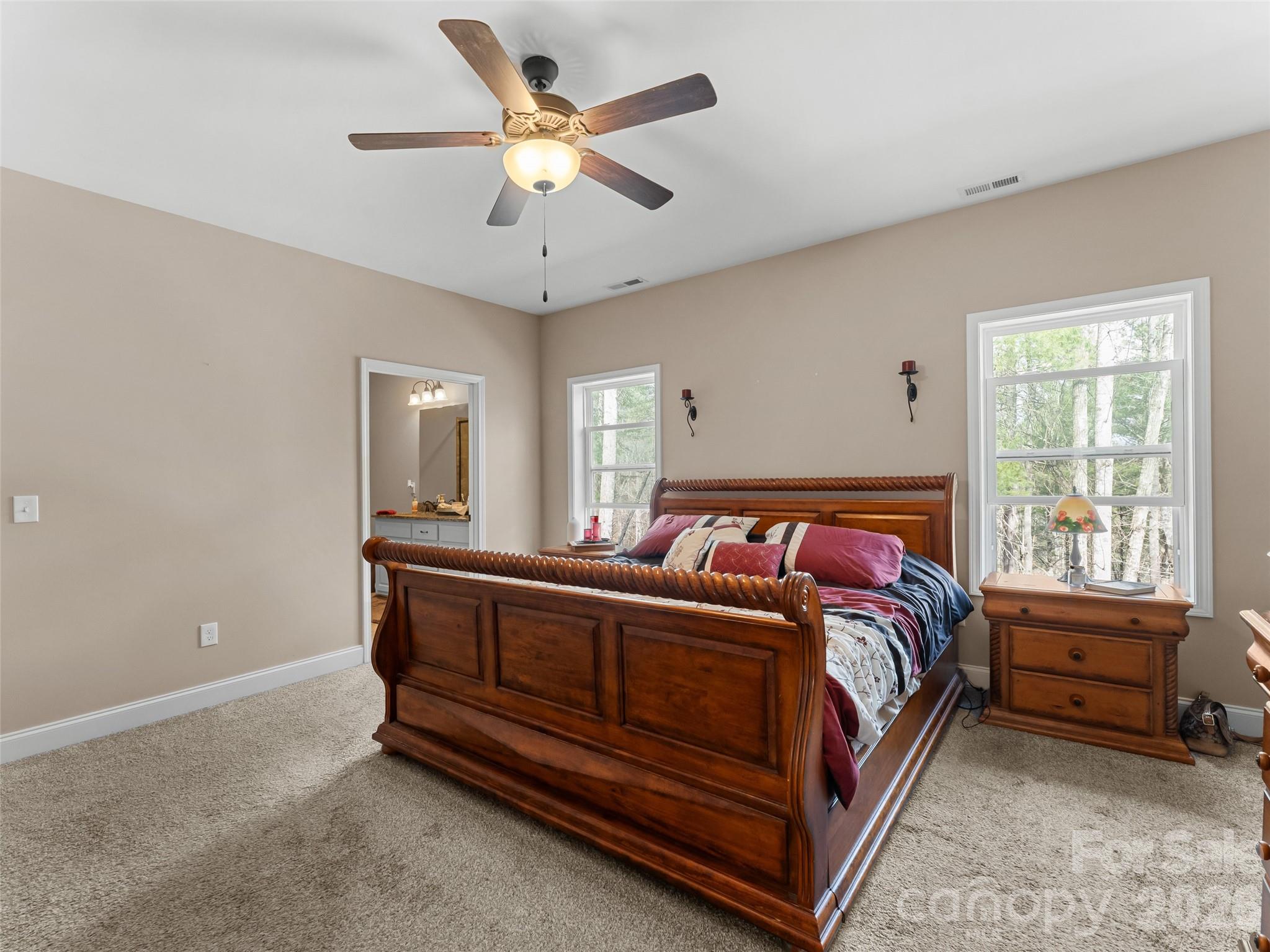 72 Summer Shade Court — Hendersonville