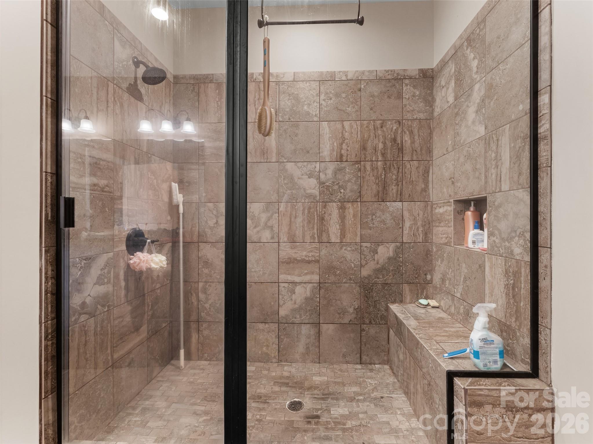 72 Summer Shade Court — Hendersonville
