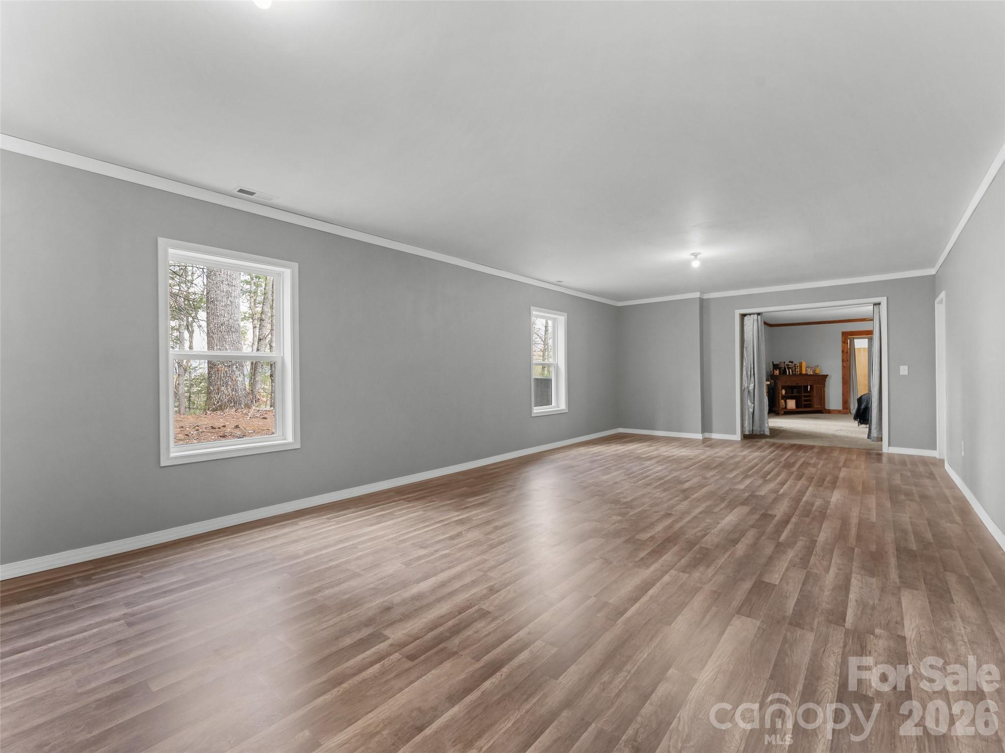 72 Summer Shade Court — Hendersonville