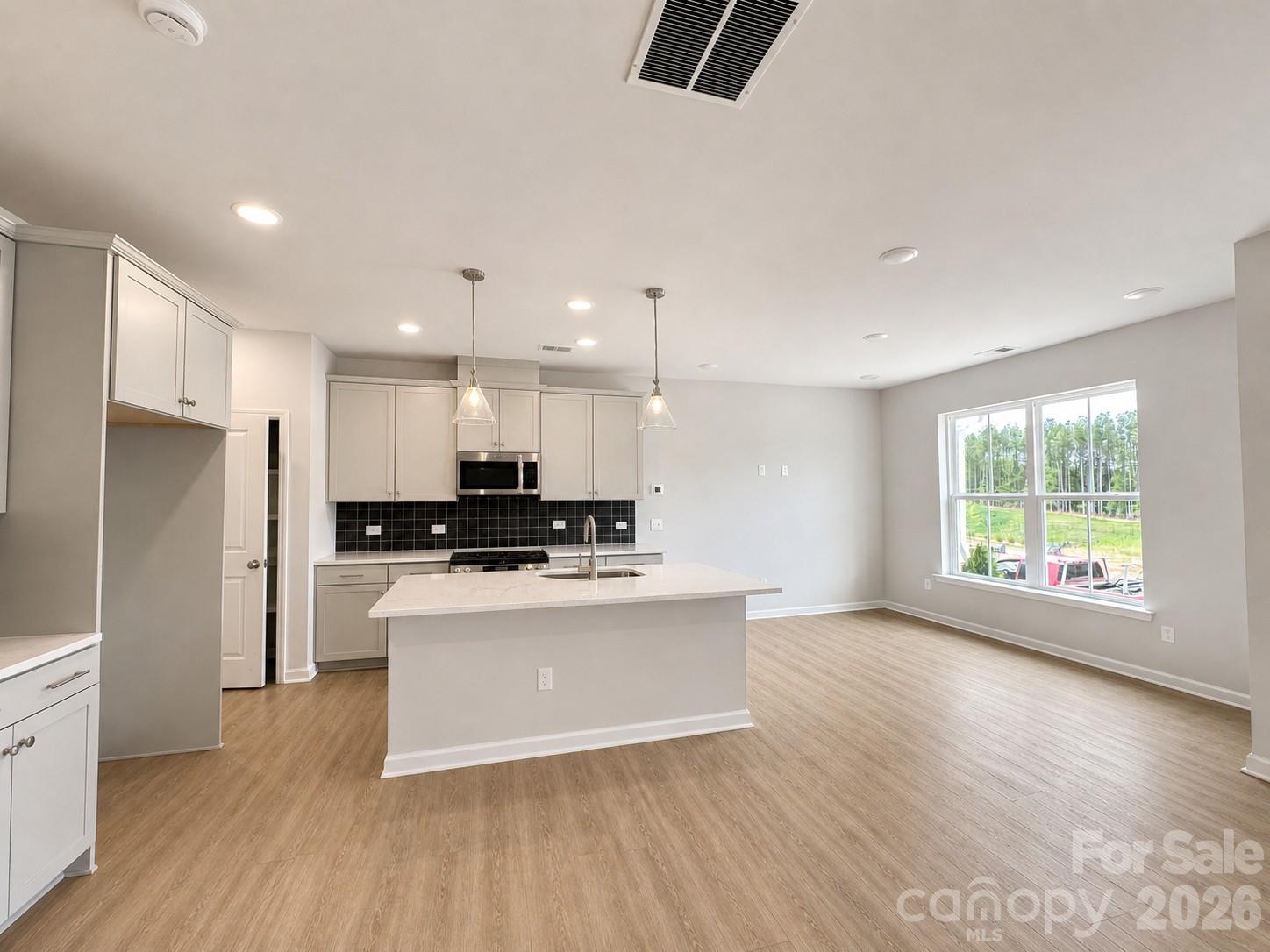 577 Cape Cod Way — Rock Hill