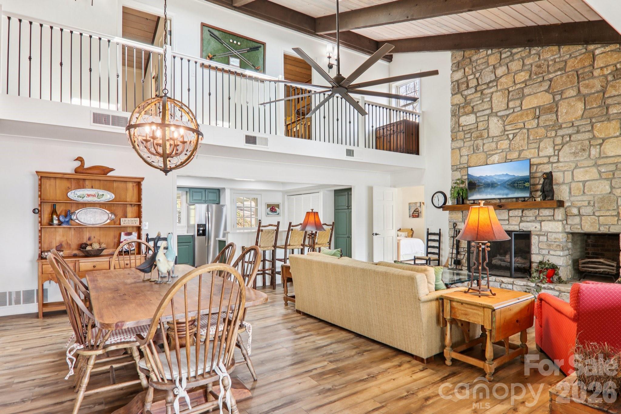 987 Cold Mountain Road — Lake Toxaway