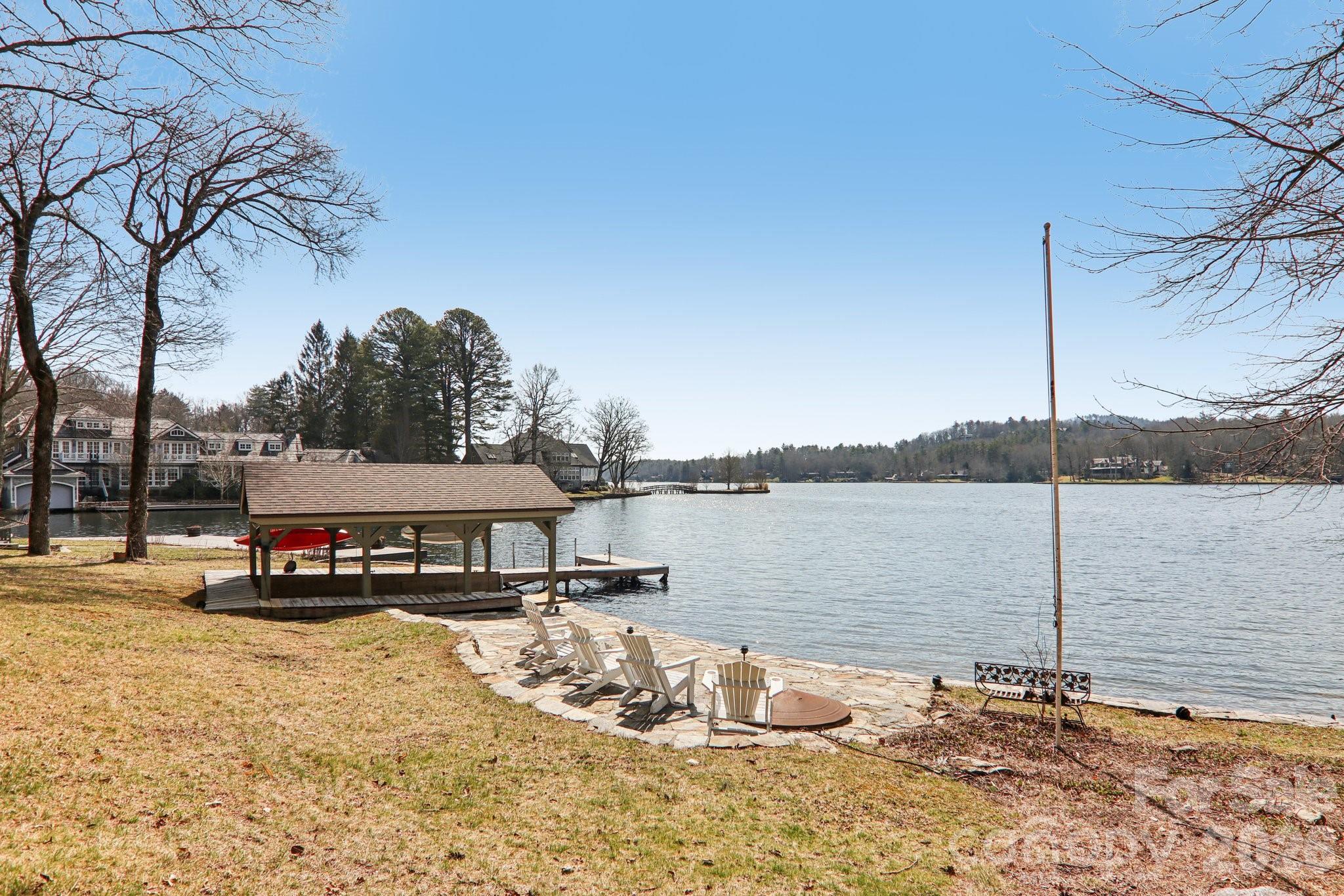 987 Cold Mountain Road — Lake Toxaway