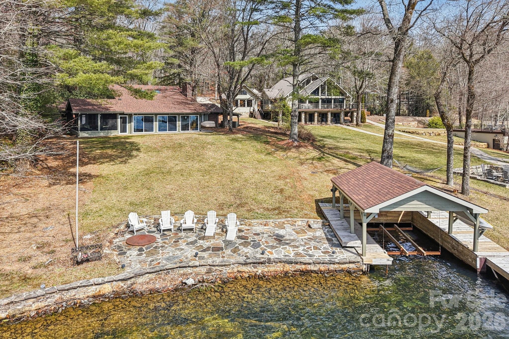987 Cold Mountain Road — Lake Toxaway