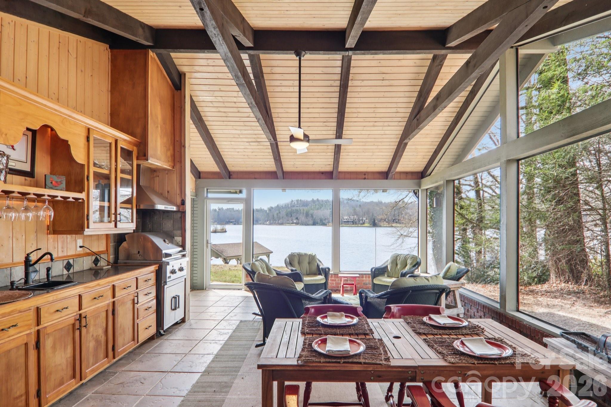 987 Cold Mountain Road — Lake Toxaway