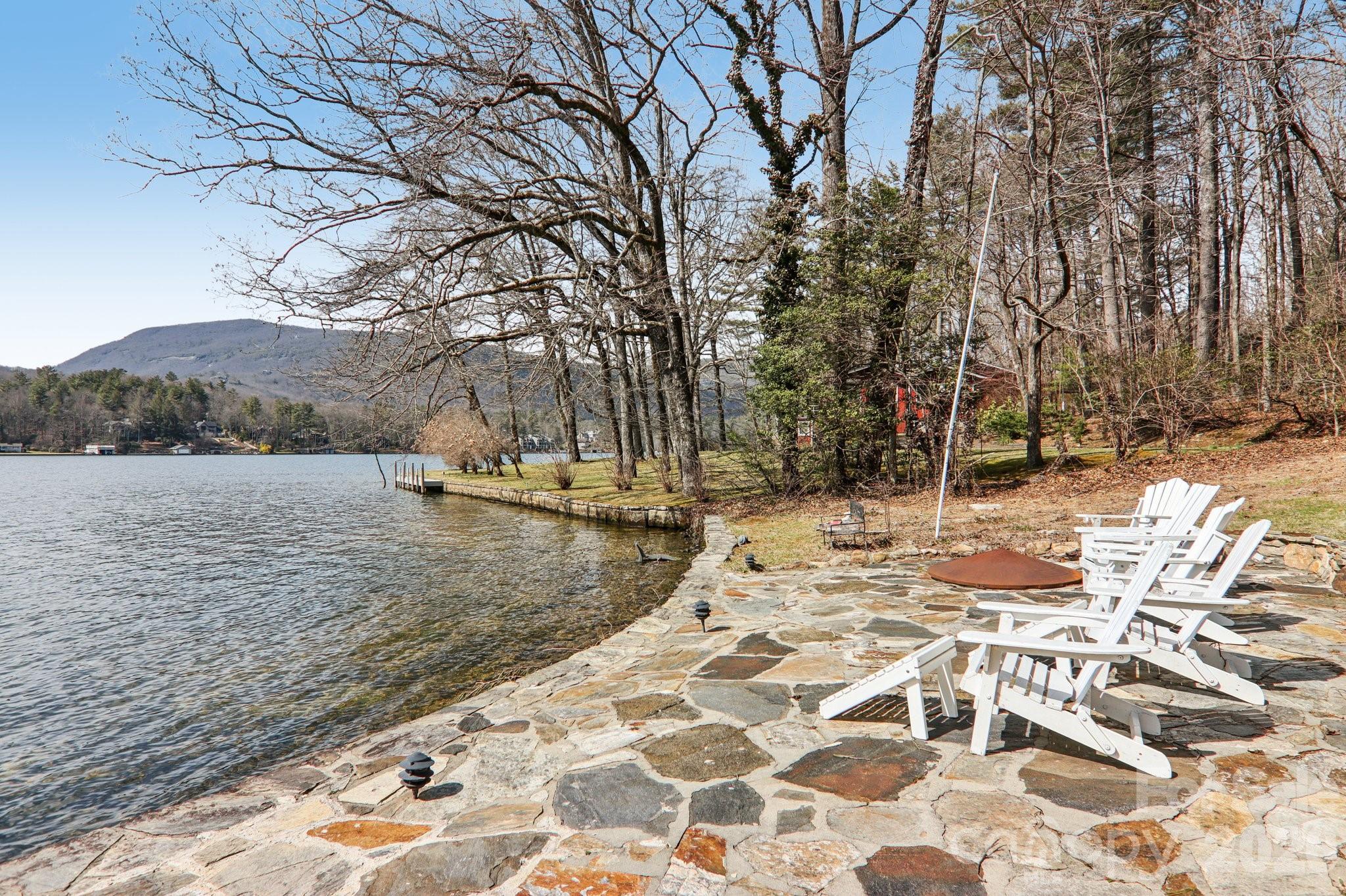 987 Cold Mountain Road — Lake Toxaway