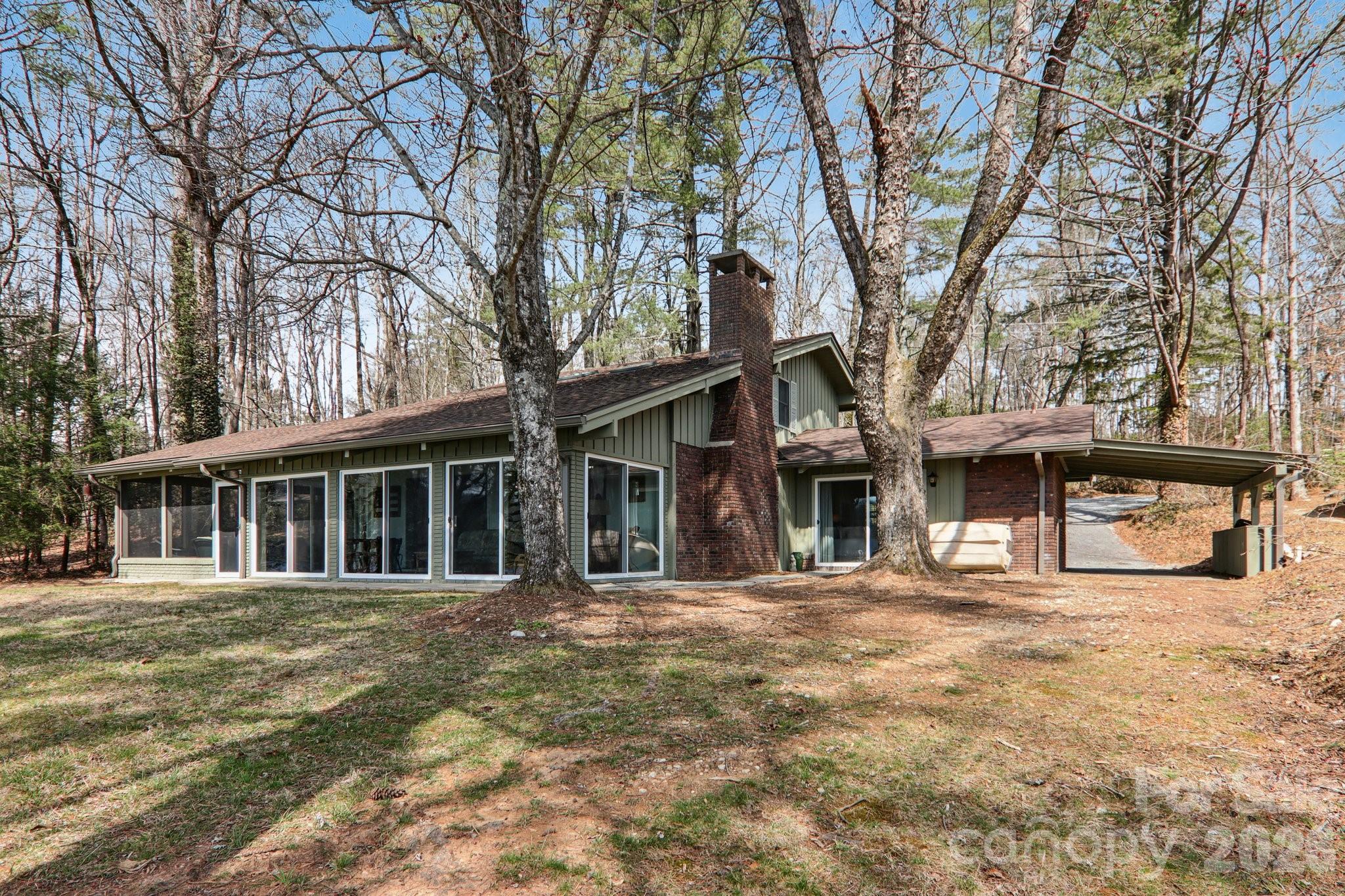 987 Cold Mountain Road — Lake Toxaway